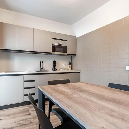 We - Maison San Zeno, Apartment
